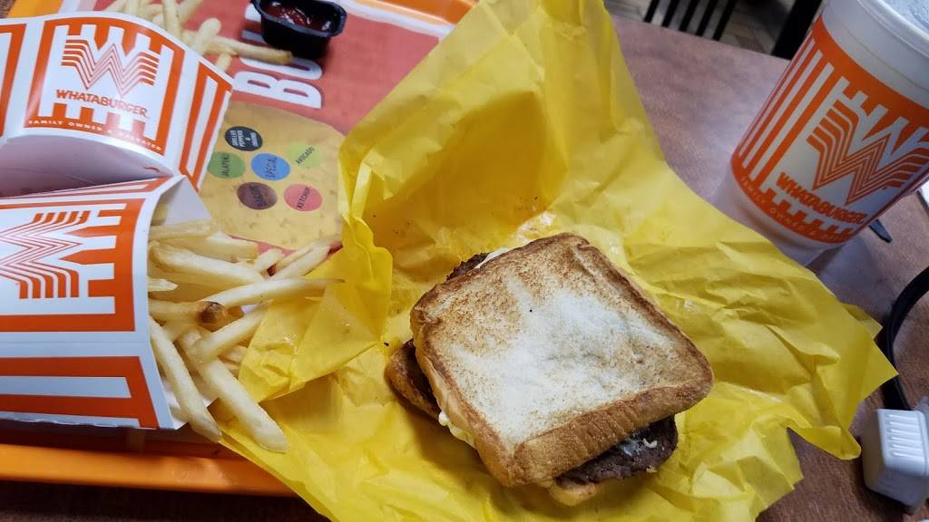 Whataburger | restaurant | 123 Highway 332 West, Lake Jackson, TX 77566, USA | 9792991313 OR +1 979-299-1313