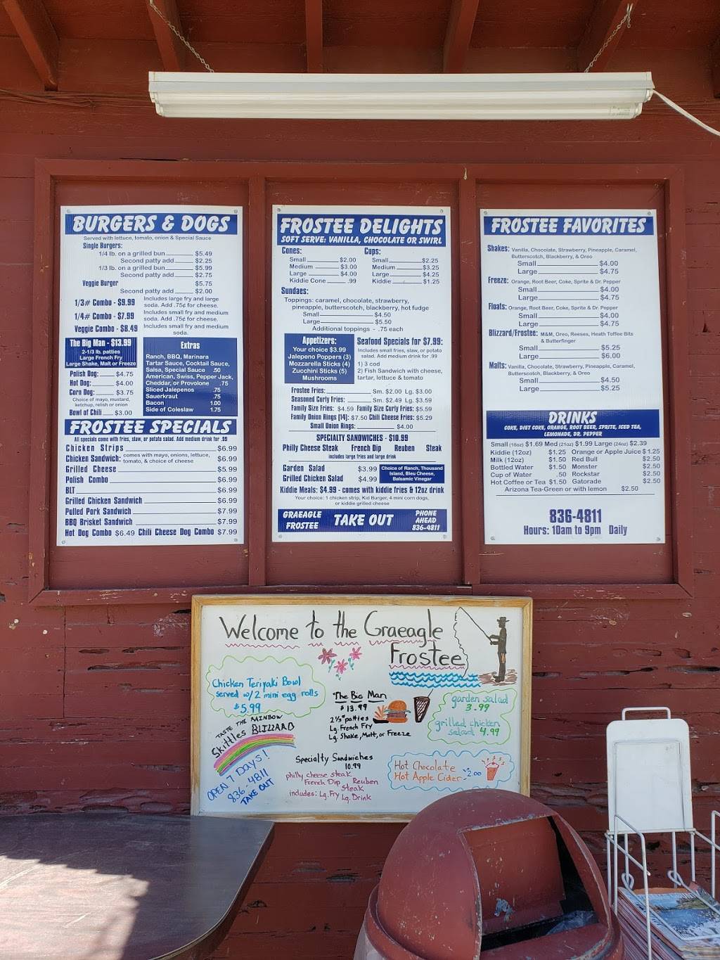 Graeagle Mountain Frostee | restaurant | 28 CA-89, Blairsden-Graeagle, CA 96103, USA | 5308364811 OR +1 530-836-4811