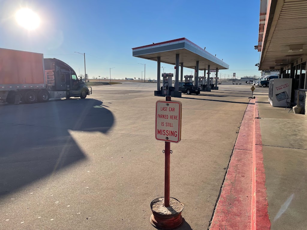 The Woodshed | restaurant | 31209 South Hwy 69, US-69, Big Cabin, OK 74332, USA | 9187835121 OR +1 918-783-5121