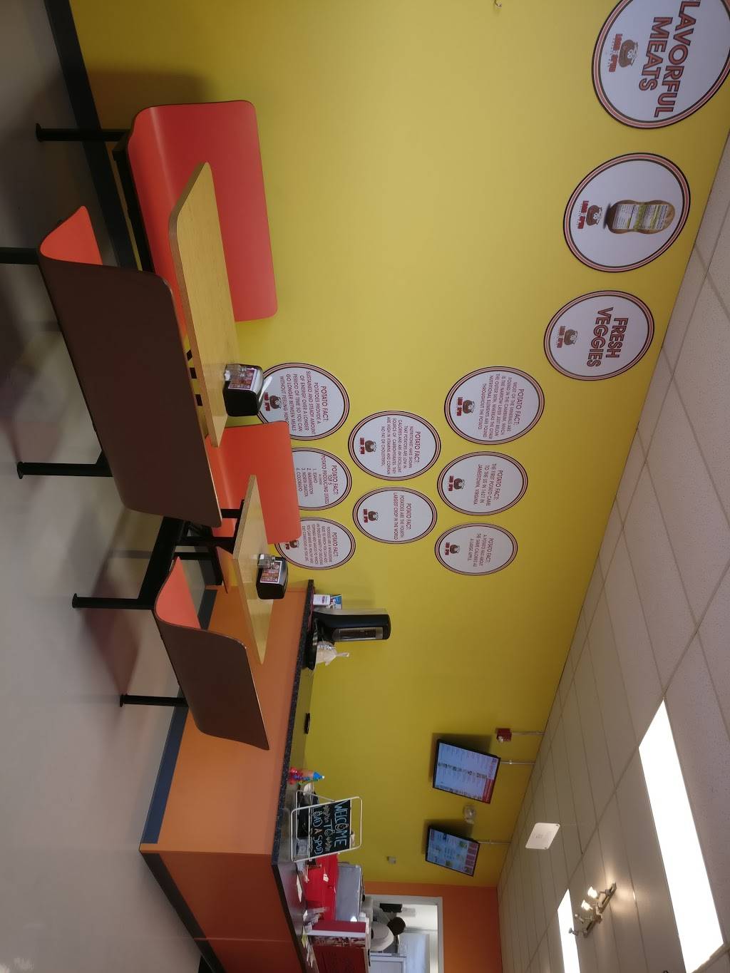 Load A Spud | restaurant | 2919 28th St SE, Grand Rapids, MI 49512, USA | 6162024201 OR +1 616-202-4201