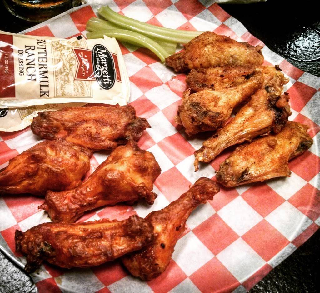 Pizza Place Sports Bar and Restaurant | restaurant | 2931 Richland Ave, Louisville, KY 40220, USA | 5024589700 OR +1 502-458-9700