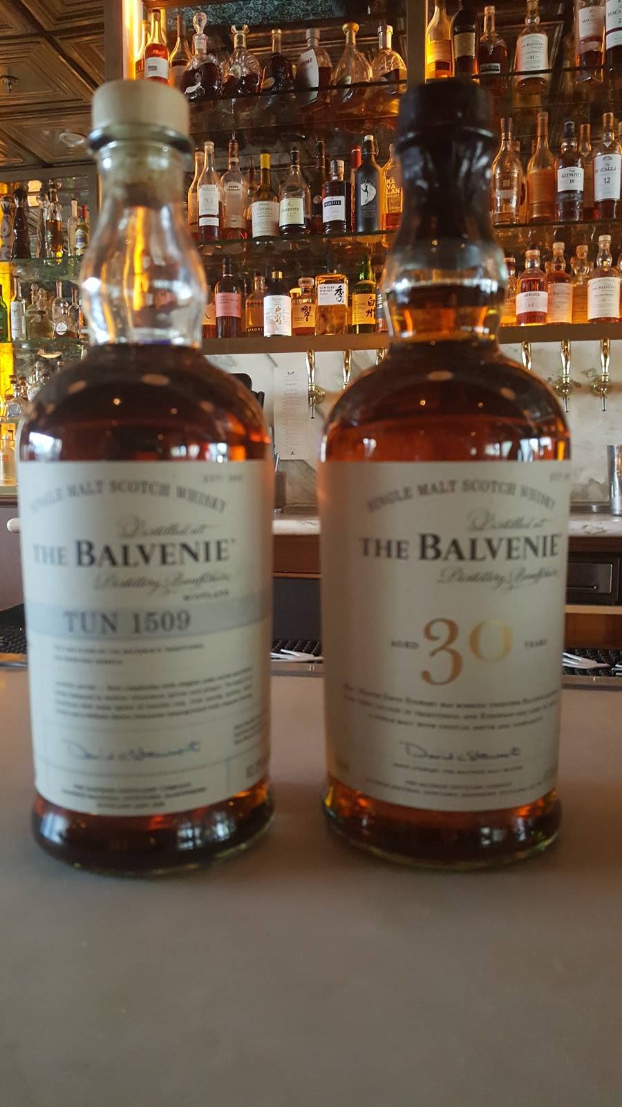 The Phoenix | restaurant | 8480 W 3rd St, Los Angeles, CA 90048, USA | 8444547354 OR +1 844-454-7354