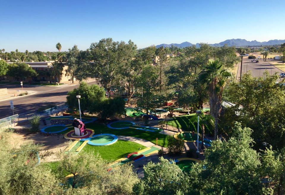 Caseys SportsWorld | restaurant | 3947 E Union Hills Dr, Phoenix, AZ 85050, USA | 6029713224 OR +1 602-971-3224