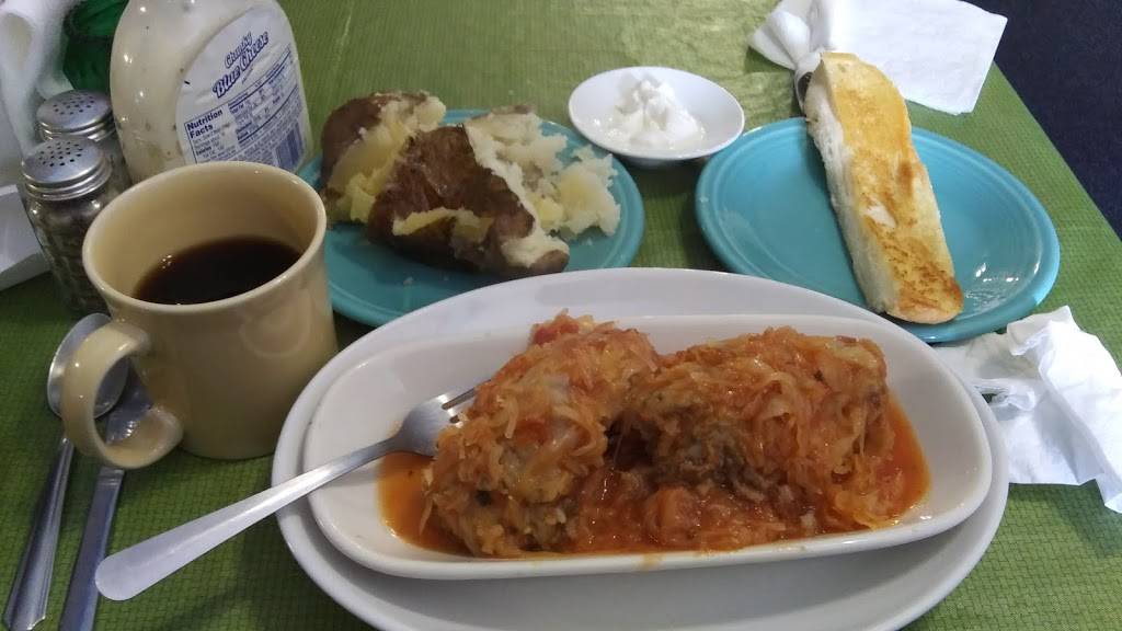 Lois Manns Restaurant | restaurant | 1904 S High St, Columbus, OH 43207, USA | 6144436910 OR +1 614-443-6910