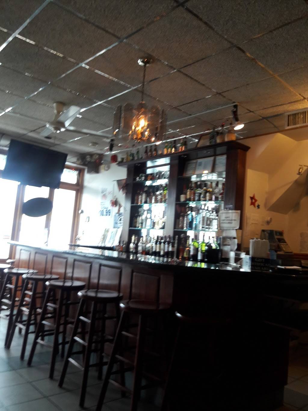 Franks Spaghetti House | restaurant | 7602 Castor Ave, Philadelphia, PA 19152, USA | 2157456020 OR +1 215-745-6020