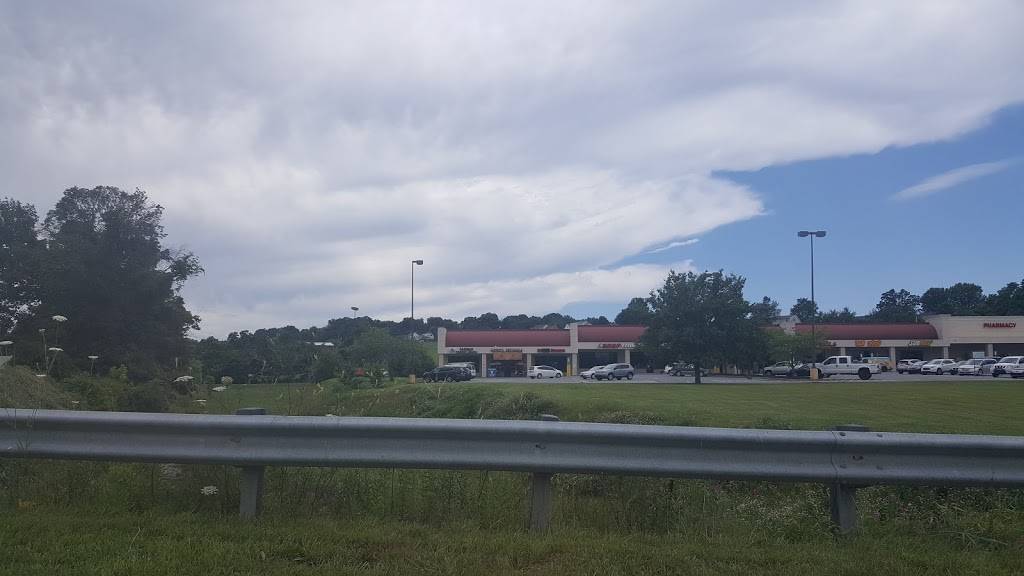 Subway | restaurant | 4307 N Roan St, Johnson City, TN 37615, USA | 4232837880 OR +1 423-283-7880