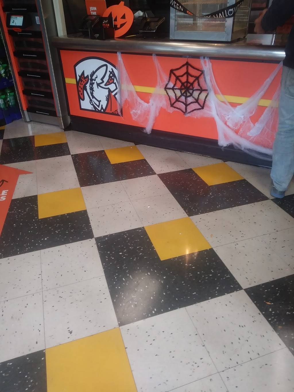 Little Caesars Pizza | meal delivery | 4862 S 1900 W, Roy, UT 84067, USA | 8017731300 OR +1 801-773-1300