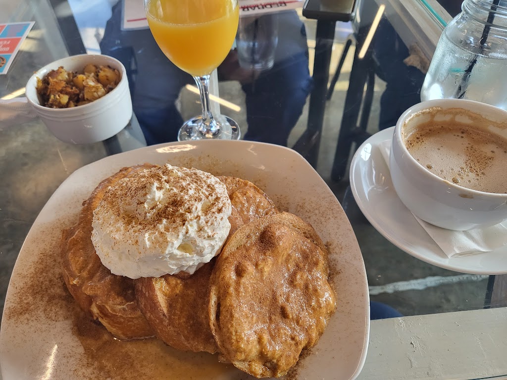 REDBAR Espresso & Market LLC | restaurant | 7681 Old Shell Rd Suite A, Mobile, AL 36608, USA | 2512852300 OR +1 251-285-2300