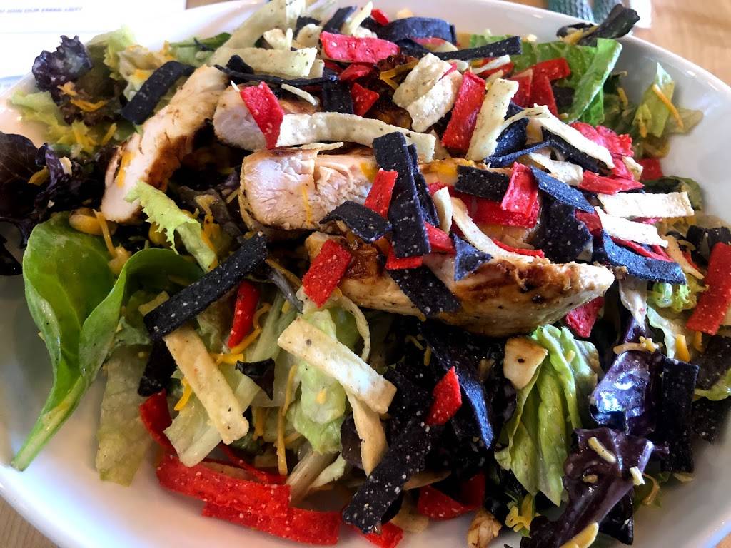 Yolk Cafe | restaurant | 20811 N Cave Creek Rd Ste #101, Phoenix, AZ 85024, USA | 6026109655 OR +1 602-610-9655