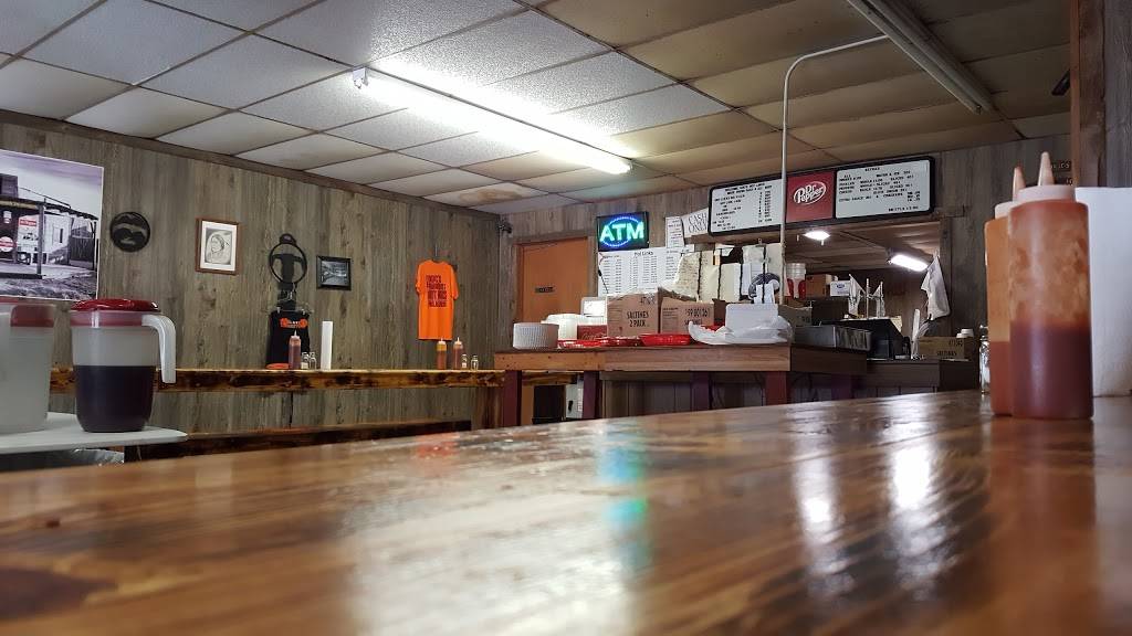 Docs Hot Links | restaurant | 208 S Wood St, Gilmer, TX 75644, USA | 9038432025 OR +1 903-843-2025