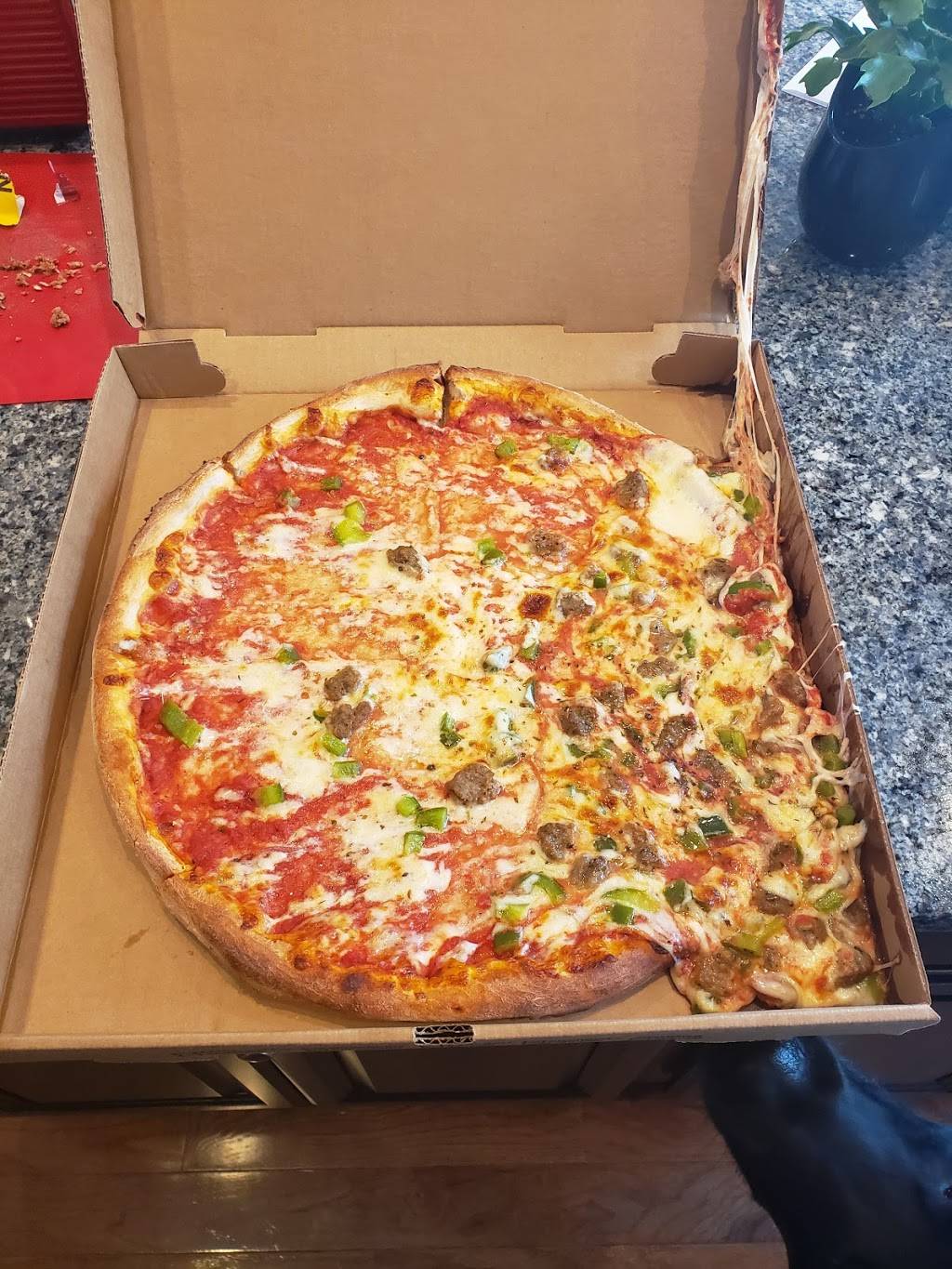 Lorenzos Pizza & Italian Restaurant | restaurant | 513 Main St, Odessa, DE 19730, USA | 3023789399 OR +1 302-378-9399