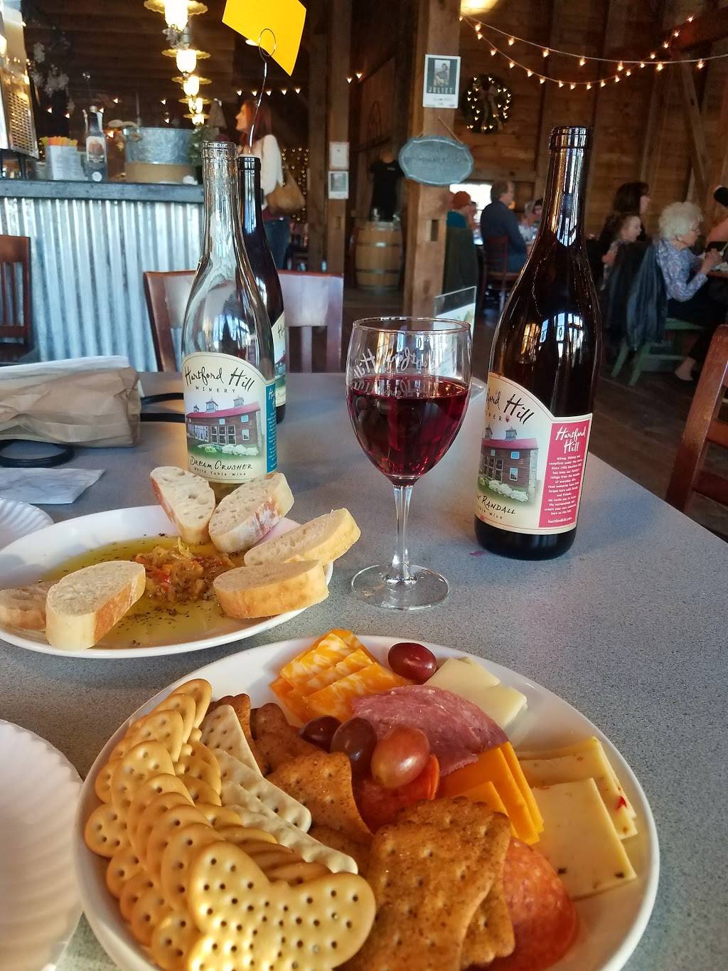 Hartford Hill Winery | restaurant | 3864 Bushnell Campbell Rd, Fowler, OH 44418, USA | 3307728040 OR +1 330-772-8040