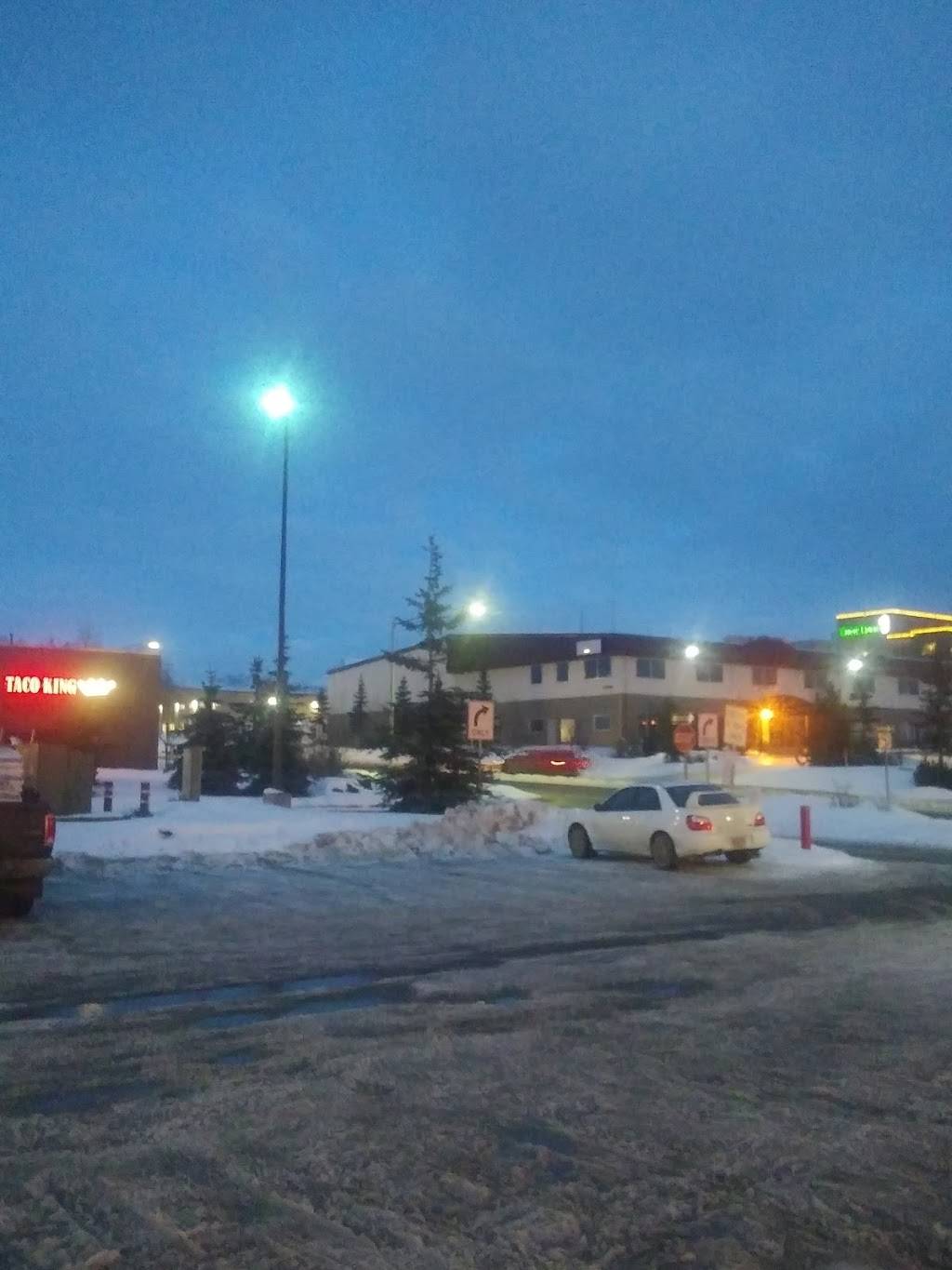 KFC | restaurant | 1751 Abbott Rd, Anchorage, AK 99507, USA | 9073446801 OR +1 907-344-6801