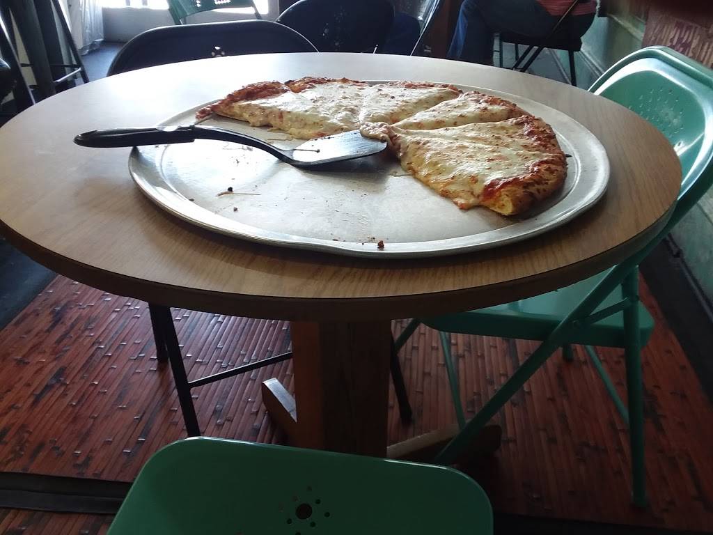 Peace of Pie | restaurant | 519 Broad St, Altavista, VA 24517, USA | 4343091008 OR +1 434-309-1008