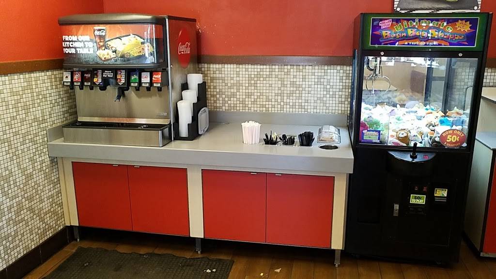 Del Taco | meal takeaway | 1415 Hillman St, Tulare, CA 93274, USA | 5596879058 OR +1 559-687-9058