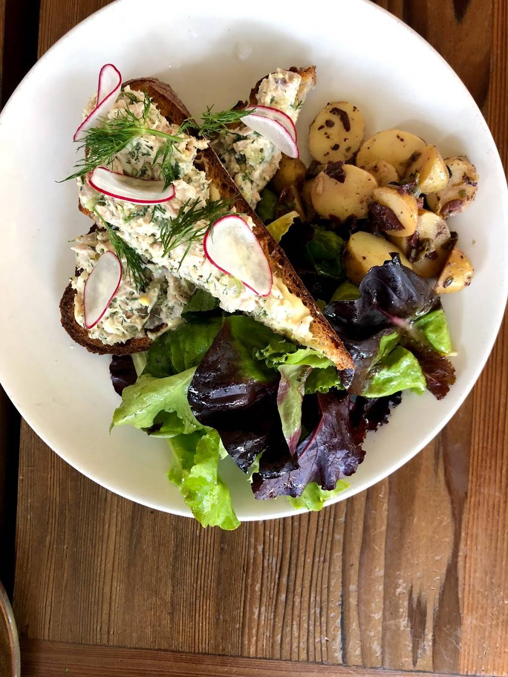 Gather | restaurant | 2200 Oxford St, Berkeley, CA 94704, USA | 5108090400 OR +1 510-809-0400