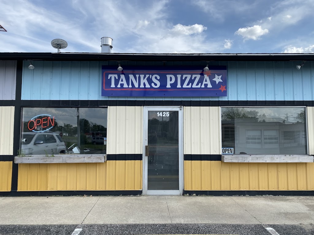 Tanks Pizza | restaurant | 1425 E Morgan St, Kokomo, IN 46901, USA | 7654507054 OR +1 765-450-7054