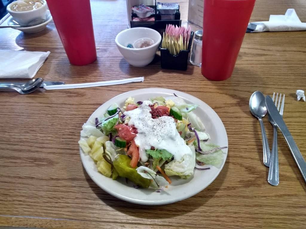 C & R Homestyle Cafe | restaurant | 1027 4th Ave, Lake Odessa, MI 48849, USA | 6163741123 OR +1 616-374-1123