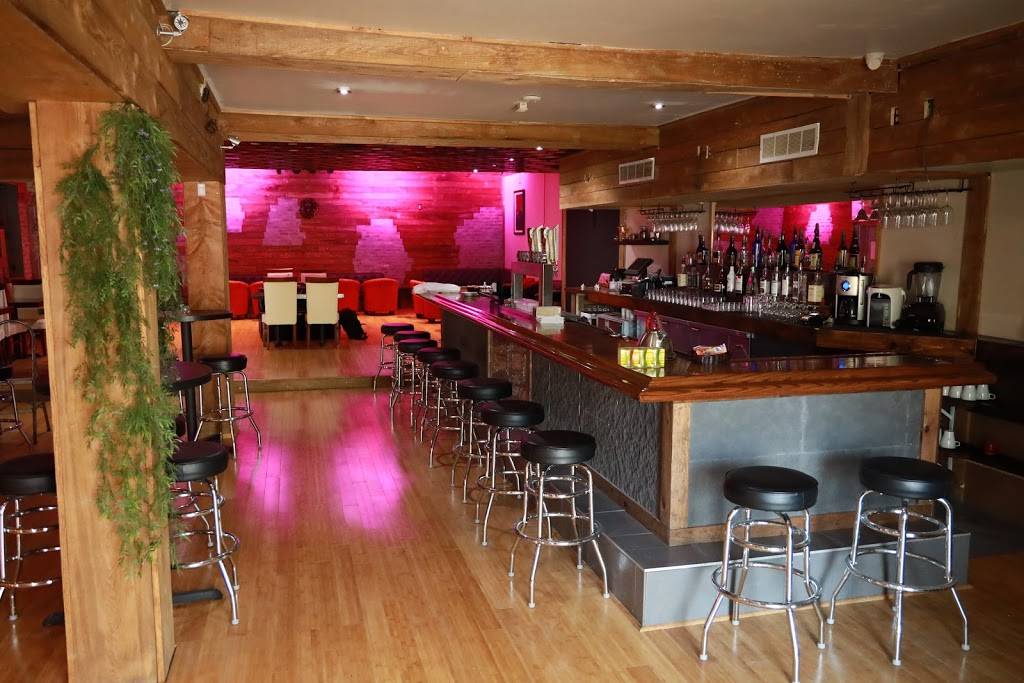 Pasha Lounge | restaurant | 9780 Boul Gouin O, Pierrefonds, QC H8Y 1R5, Canada | 4385054204 OR +1 438-505-4204