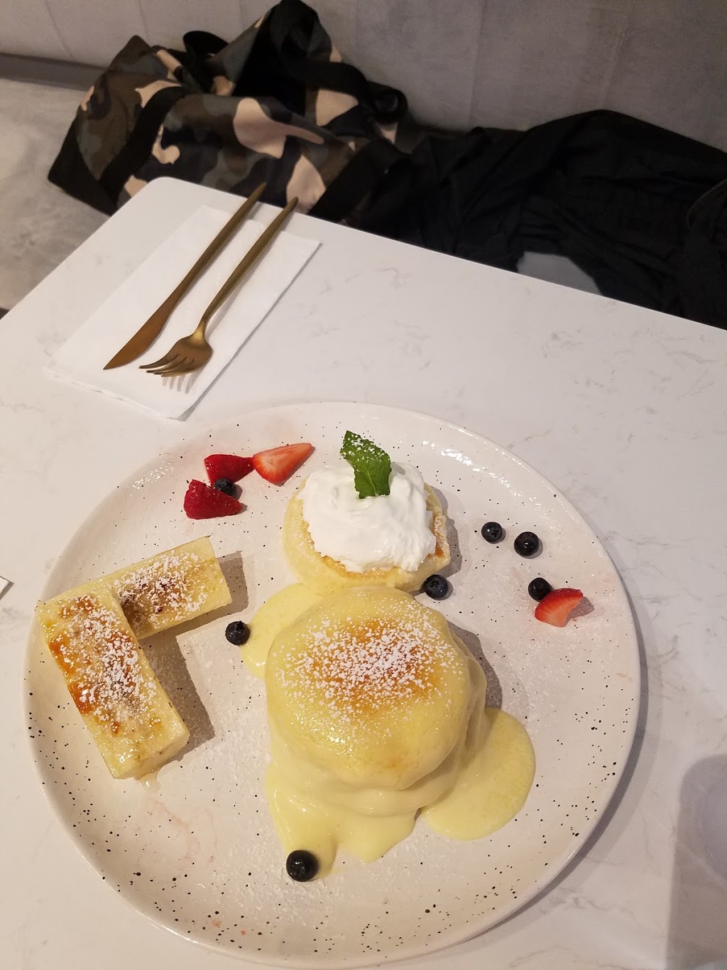 Panda Express | restaurant | 29 E Madison St, Chicago, IL 60602, USA | 3122019866 OR +1 312-201-9866