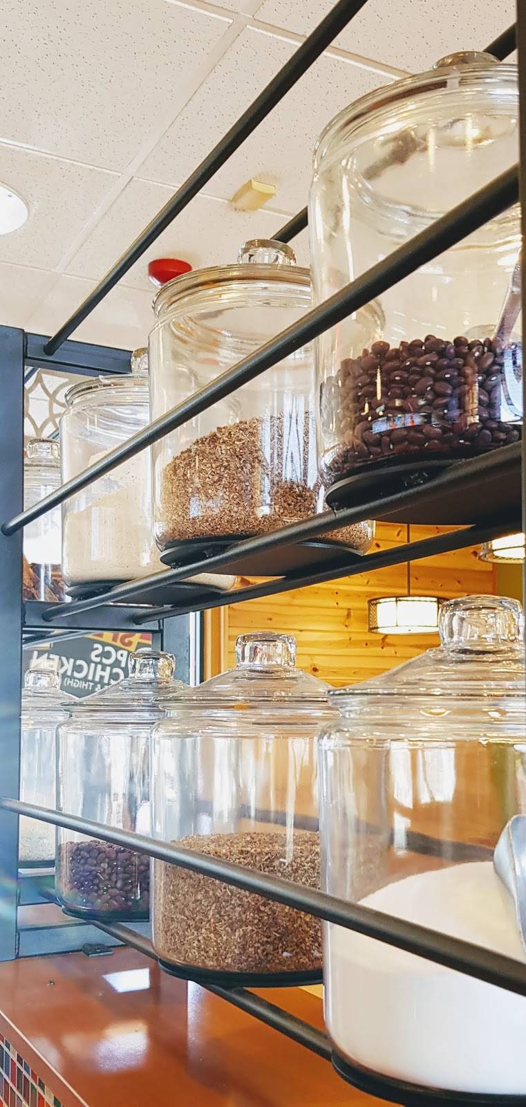 Popeyes Louisiana Kitchen | restaurant | 198 E Redlands Blvd, San Bernardino, CA 92408, USA | 9098241247 OR +1 909-824-1247