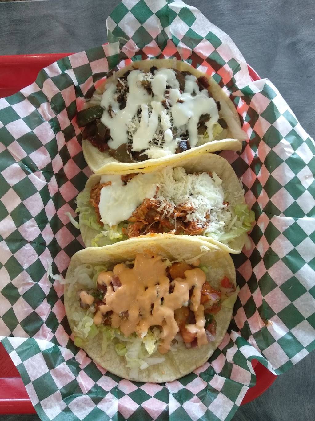 NUVO Mexican Food and Catering | restaurant | 1481b Innes Rd, Gloucester, ON K1B 4C4, Canada | 3434888388 OR +1 343-488-8388