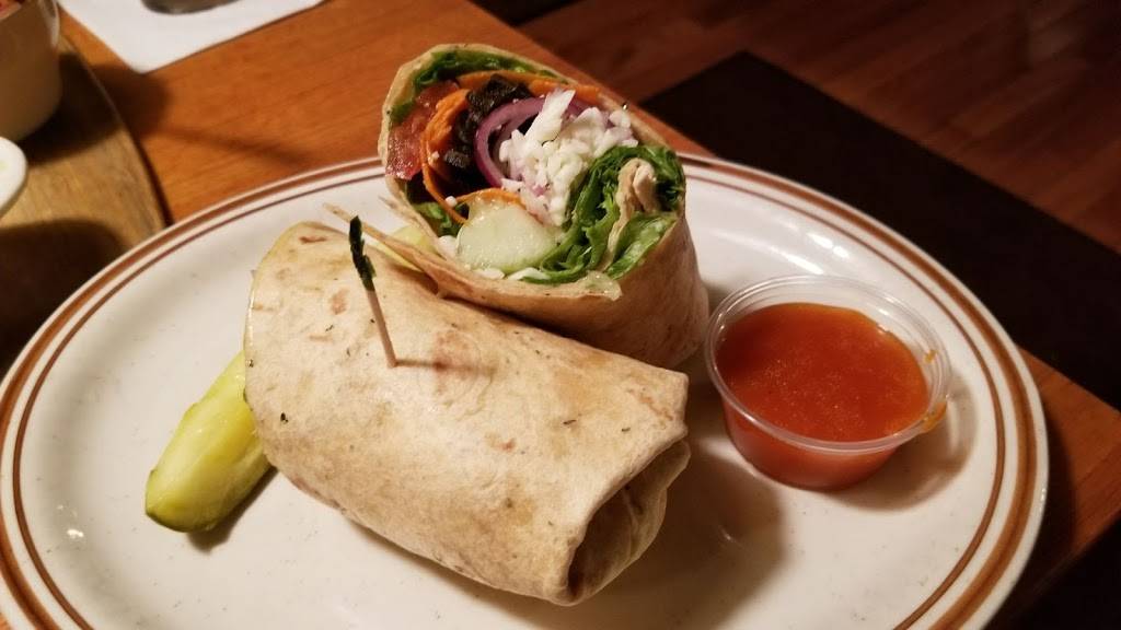 Easy Street Cafe | restaurant | 104 S Main St, Bowling Green, OH 43402, USA | 4193530988 OR +1 419-353-0988