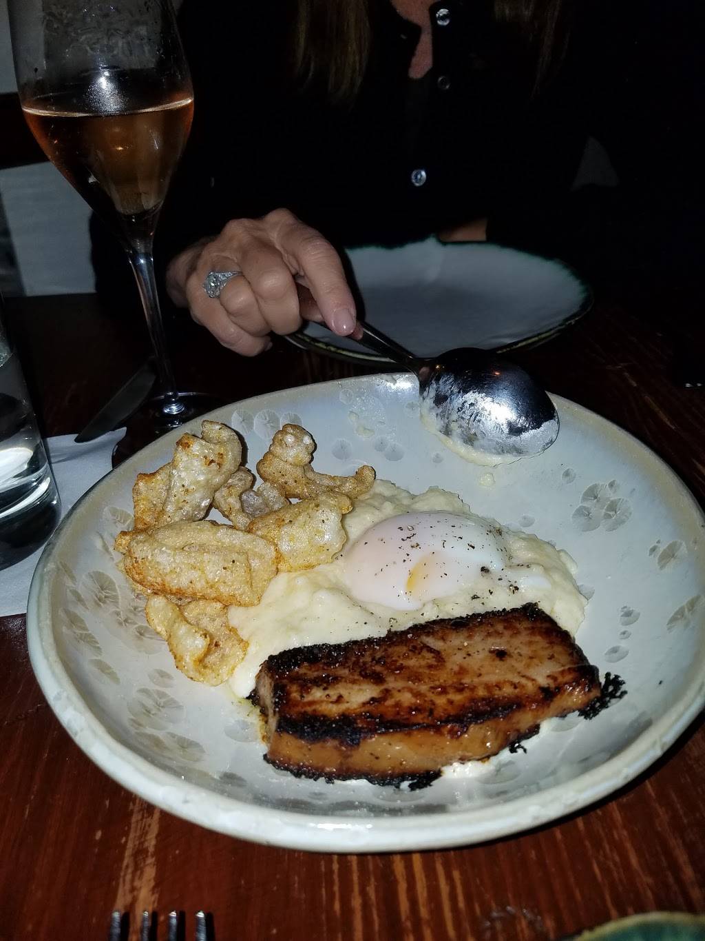 Andrew Michael | restaurant | 712 W Brookhaven Cir, Memphis, TN 38117, USA | 9013473569 OR +1 901-347-3569