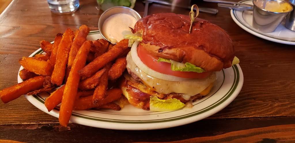 Wendigo | restaurant | 121 E Main St, Stoughton, WI 53589, USA | 6082052775 OR +1 608-205-2775