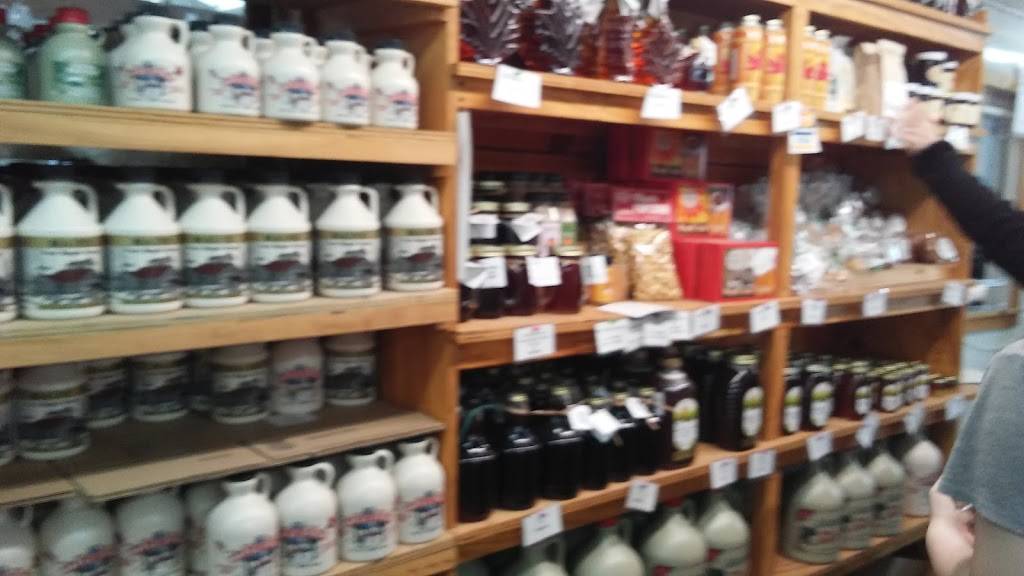 Bacon Farm Maple Products | restaurant | 1427 Pond Rd, Sidney, ME 04330, USA | 2075475053 OR +1 207-547-5053