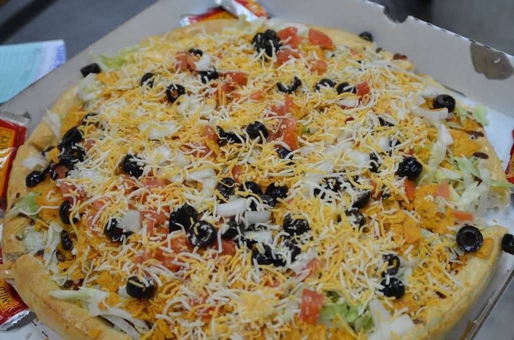 Dts Pub & Primetime | restaurant | 228 S Main St, Fayette, IA 52142, USA | 5634254351 OR +1 563-425-4351