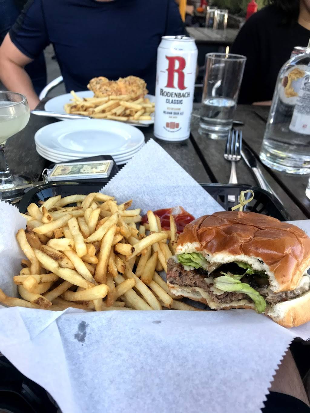 Canary Square | restaurant | 435 S Huntington Ave, Jamaica Plain, MA 02130, USA | 6175242500 OR +1 617-524-2500