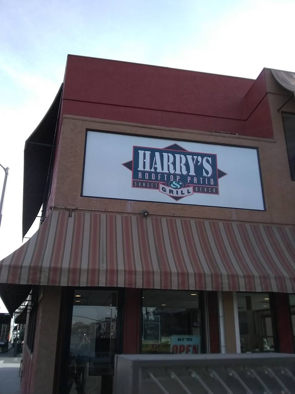 Harry s Grill | restaurant | 16685 Pacific Coast Hwy, Sunset Beach, CA 90742, USA | 5625929500 OR +1 562-592-9500