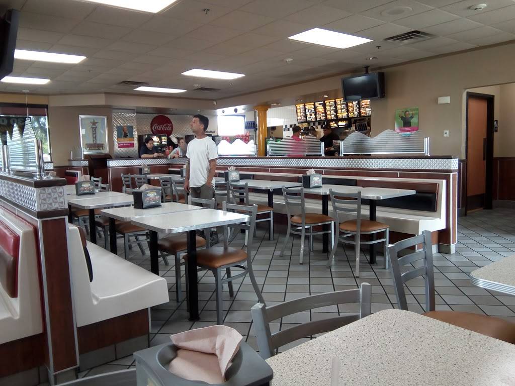 Carls Jr. | restaurant | 12110 N 75th Ave, Peoria, AZ 85345, USA | 6234121053 OR +1 623-412-1053