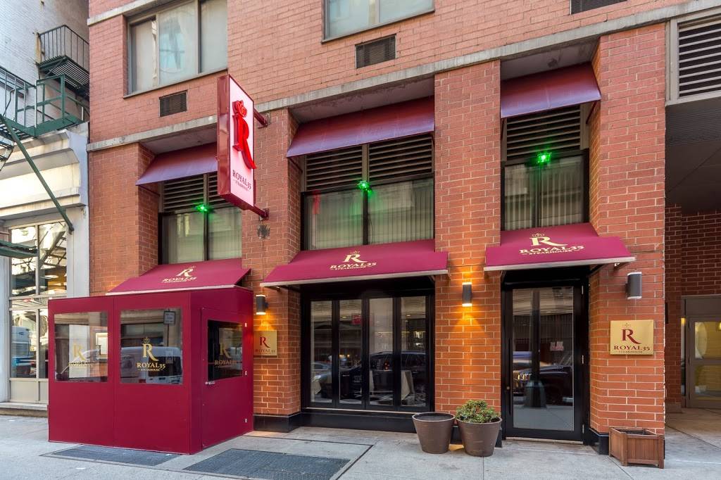 Royal 35 Steakhouse | restaurant | 1 E 35th St, New York, NY 10016, USA | 2128047276 OR +1 212-804-7276