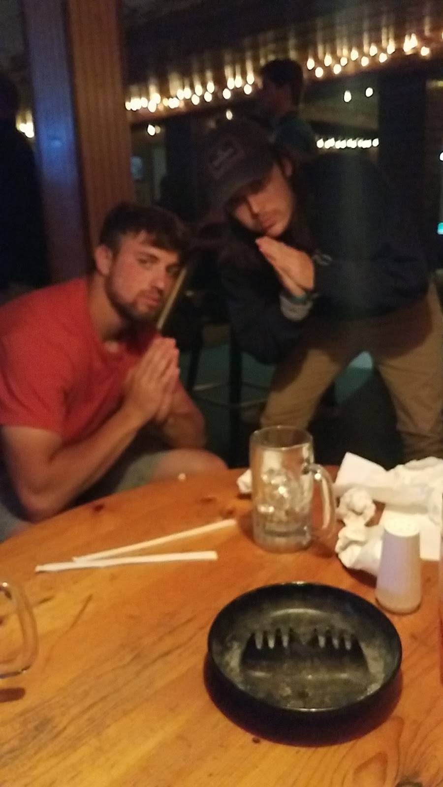 Four Fellas Bar & Grill | restaurant | 1301 Foster Ave, White Haven, PA 18661, USA | 5704439288 OR +1 570-443-9288