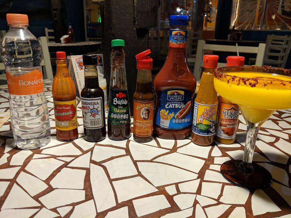 Restaurant Mariscos El Torito | restaurant | Blvd. Benito Juárez 318, Centro Playas, 22710 Rosarito, B.C., Mexico | 016616122662 OR +52 661 612 2662