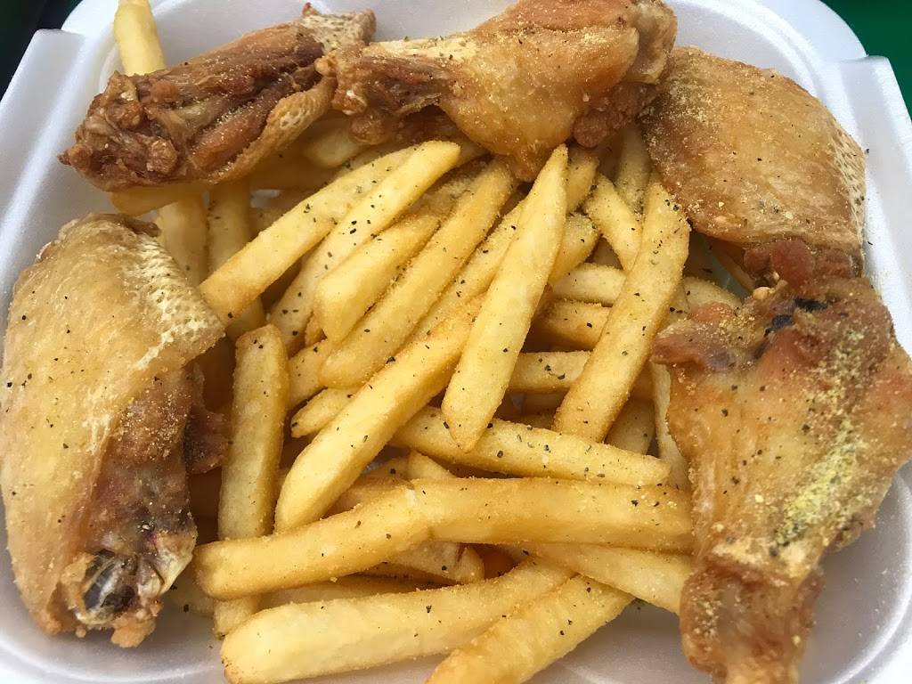 KRISPY KRUNCHY CHICKEN | restaurant | 6109 Broad St, Pittsburgh, PA 15206, USA | 4123611999 OR +1 412-361-1999