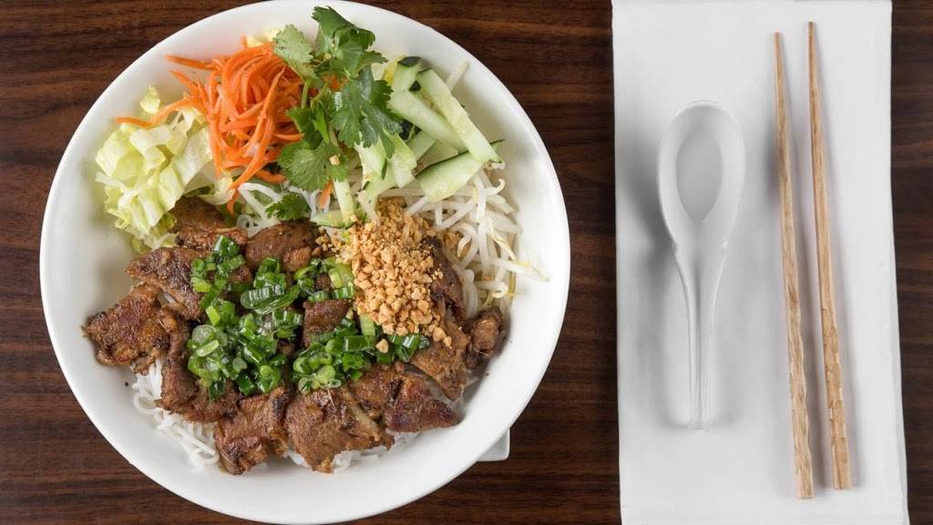 Pho Viet Thai Of Tacoma | meal delivery | 3615 Steilacoom Blvd SW #102, Lakewood, WA 98499, USA | 2532671637 OR +1 253-267-1637