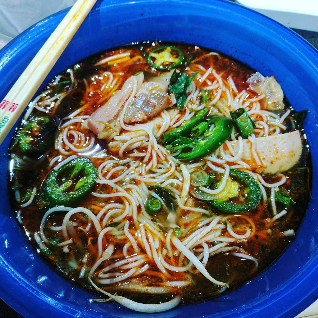 Pho-nomenal | restaurant | 5825 Stetson Hills Blvd #100, Colorado Springs, CO 80923, USA | 7195970277 OR +1 719-597-0277