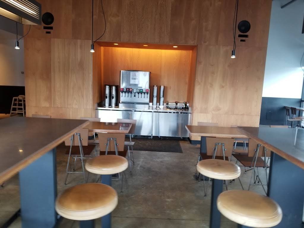 Chipotle Mexican Grill | restaurant | 695 N Germantown Pkwy #101, Cordova, TN 38018, USA | 9017545807 OR +1 901-754-5807