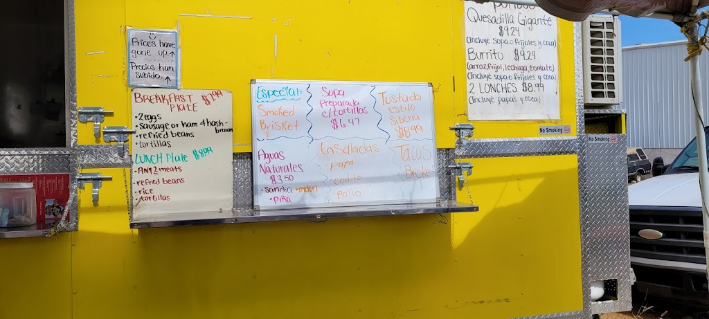 TIAS Mexican Food | restaurant | 4302 Pan American Blvd, Laredo, TX 78045, USA | 9567012030 OR +1 956-701-2030