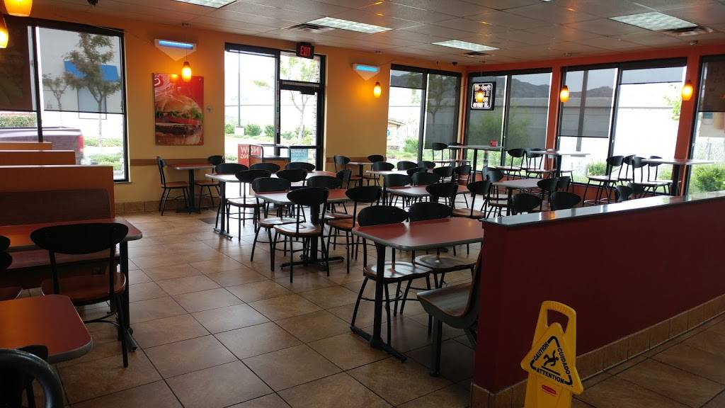 Jack in the Box | restaurant | 36196 Hidden Springs Rd, Wildomar, CA 92595, USA | 9516788833 OR +1 951-678-8833