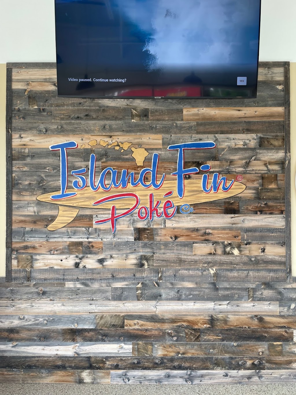 Island Fin Poké Company - Panama City Beach | restaurant | 15500 Panama City Beach Pkwy Suite 320, Panama City Beach, FL 32413, USA | 8509195656 OR +1 850-919-5656