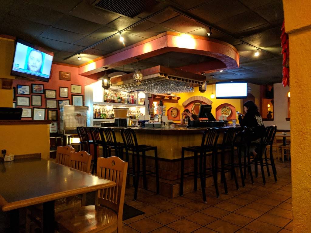 Jalapenos Mexican Restaurant | restaurant | 8840 Abercorn St #5, Savannah, GA 31406, USA | 9129200704 OR +1 912-920-0704