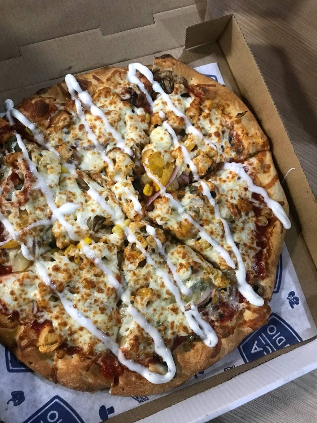 Pizza Studio | restaurant | 105 The Pond Rd Unit 100, North York, ON M3J 0K9, Canada | 6473519641 OR +1 647-351-9641