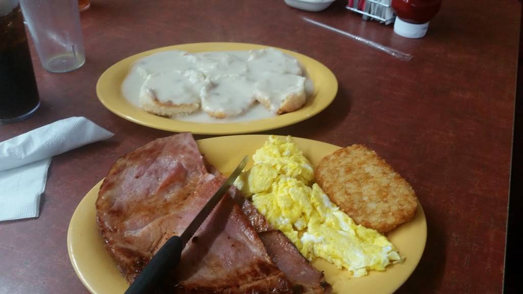 Hillbillys Cabin Restaurant | restaurant | 1705 S Cumberland St, Morristown, TN 37813, USA | 4235879930 OR +1 423-587-9930