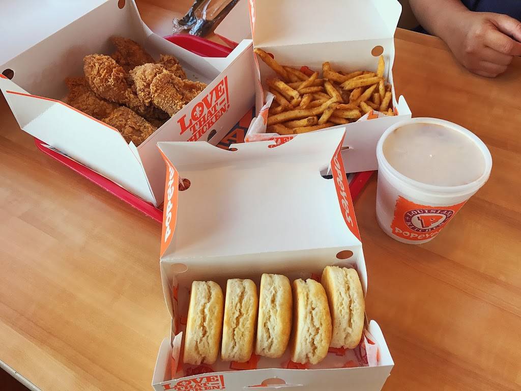 Popeyes Louisiana Kitchen | restaurant | 2130 S Rangeline Rd, Joplin, MO 64804, USA | 4172060427 OR +1 417-206-0427