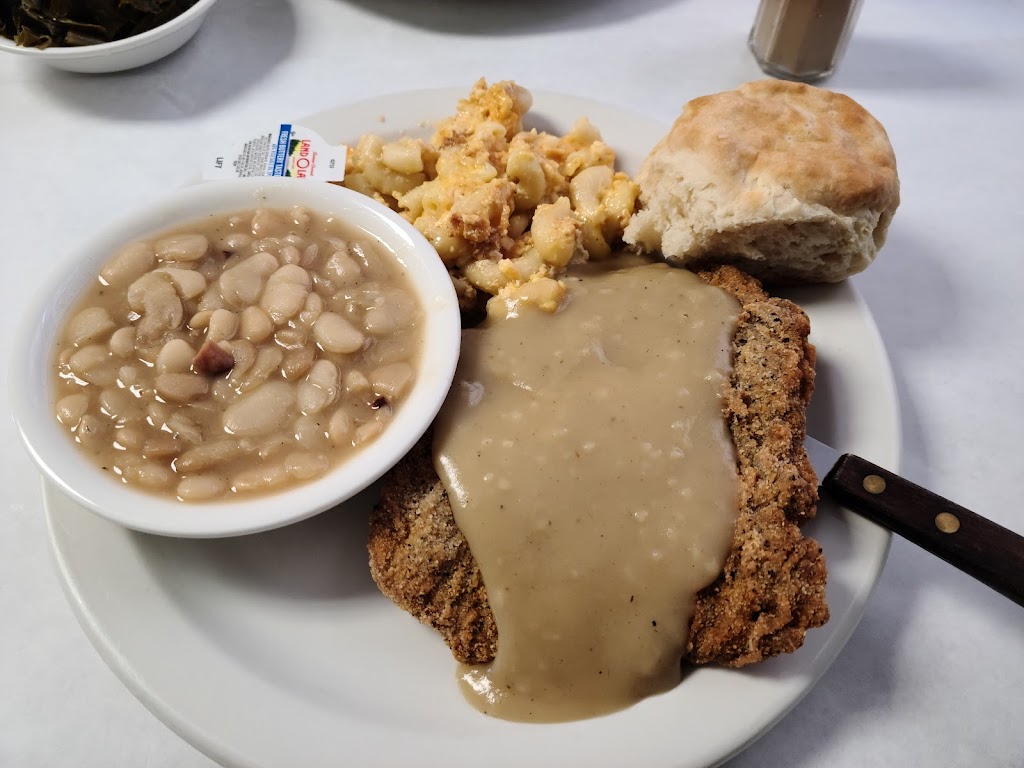 McClellanville Diner | restaurant | 9905 US-17, McClellanville, SC 29458, USA | 8438874499 OR +1 843-887-4499