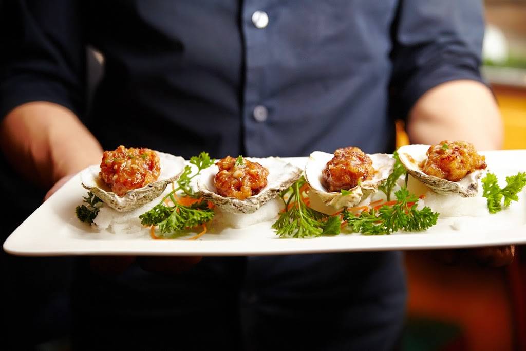 Akebono Fusion Sushi | restaurant | 252 Broadway Greenlawn, Huntington, NY 11743, USA | 6312628800 OR +1 631-262-8800